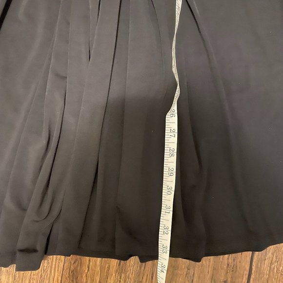 Venus - mini black dress - size medium - Picture 11 of 11